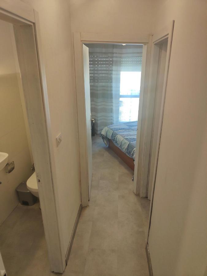 Casita Junto Al Rio En Un Entorno Natural Monforte De Lemos Eksteriør bilde