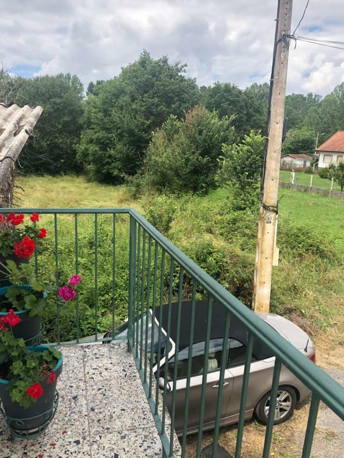 Casita Junto Al Rio En Un Entorno Natural Monforte De Lemos Eksteriør bilde